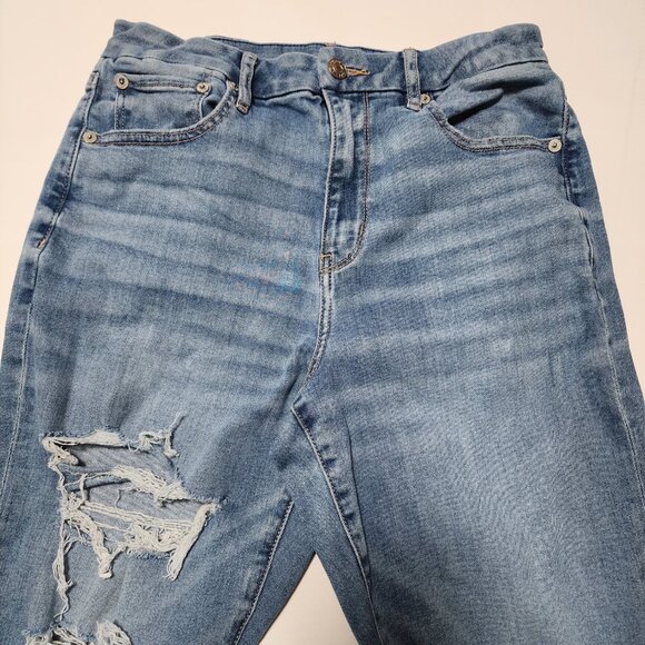 American Eagle Distressed Ripped Curvy Super High Rise Flare Jeans - Picture 4 of 9